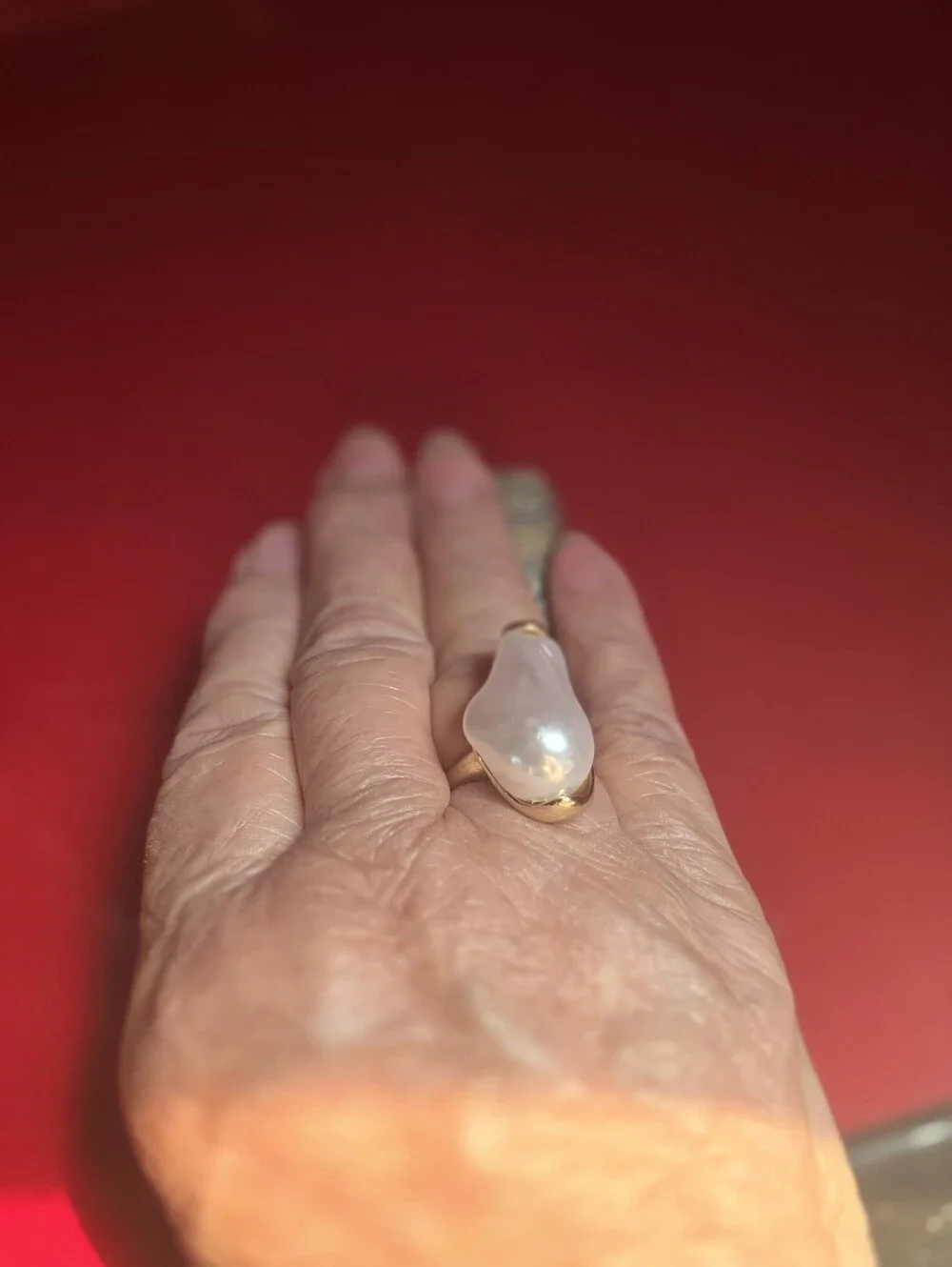 Elegant Baroque Pearl Lustrous Dinner Ring Timeless Elegant Piece Sz8
